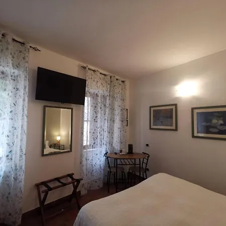 Dell'arcangelo Rocca Massima