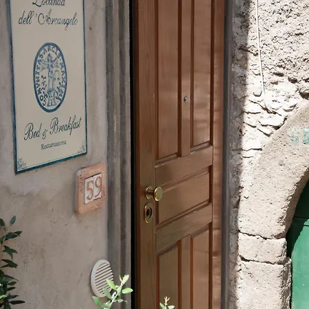 Dell'arcangelo 3* Rocca Massima