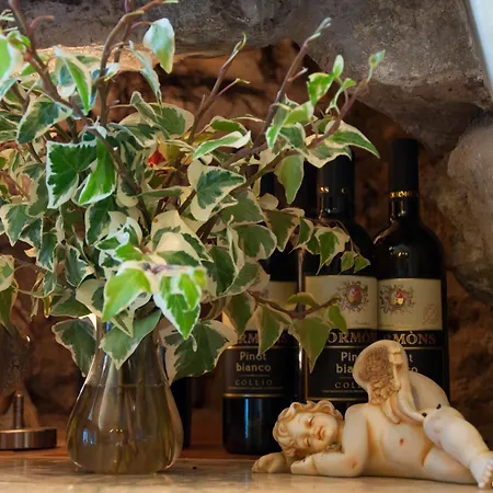 Dell'arcangelo Couette-café 3*