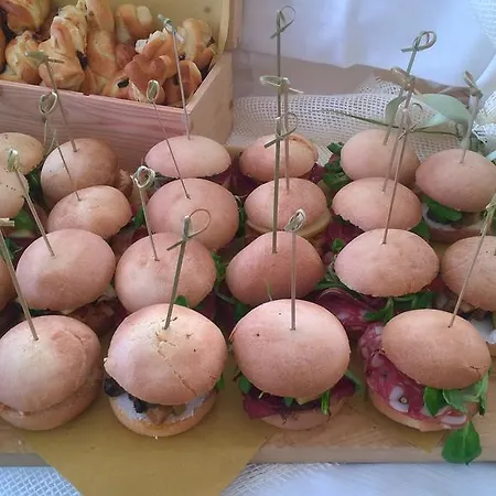 فندق مبيت وإفطار Dell'arcangelo 3*