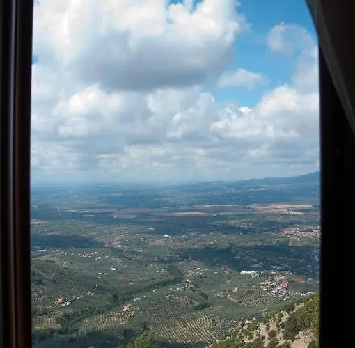 Dell'arcangelo Nocleg ze śniadaniem Rocca Massima